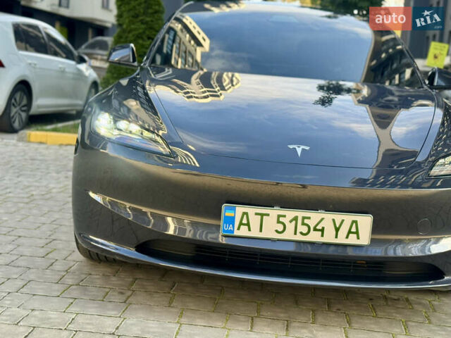 Тесла Модель 3 2024 у Івано-Франківську на Automoto.ua Сірий Тесла Модель 3, об'ємом двигуна 0 л та пробігом 5 тис. км за 27500 $, фото 45 на Automoto.ua