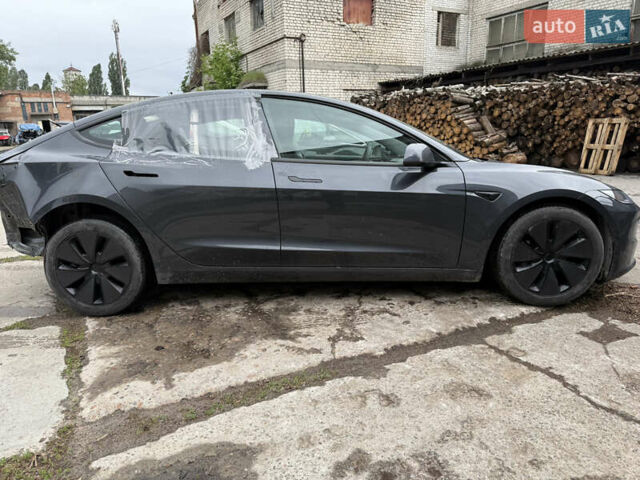 Сірий Тесла Модель 3, об'ємом двигуна 0 л та пробігом 19 тис. км за 25300 $, фото 3 на Automoto.ua