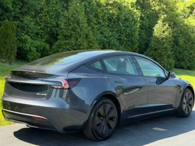 Сірий Тесла Модель 3, об'ємом двигуна 0 л та пробігом 15 тис. км за 17900 $, фото 2 на Automoto.ua