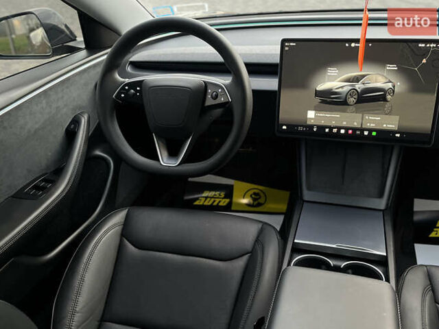 Серый Тесла Модель 3, объемом двигателя 0 л и пробегом 9 тыс. км за 33500 $, фото 10 на Automoto.ua