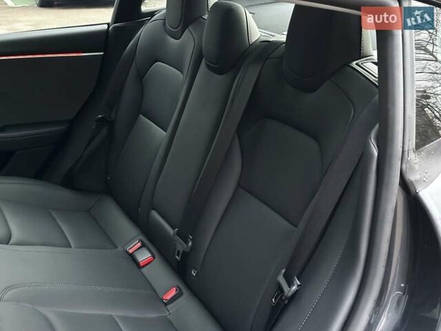 Сірий Тесла Модель 3, об'ємом двигуна 0 л та пробігом 1 тис. км за 30999 $, фото 13 на Automoto.ua