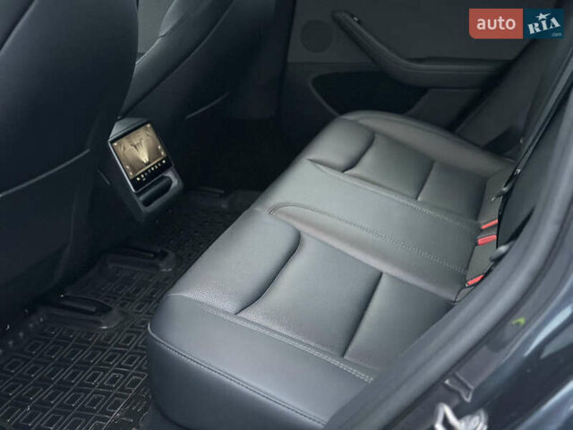 Сірий Тесла Модель 3, об'ємом двигуна 0 л та пробігом 7 тис. км за 28000 $, фото 16 на Automoto.ua