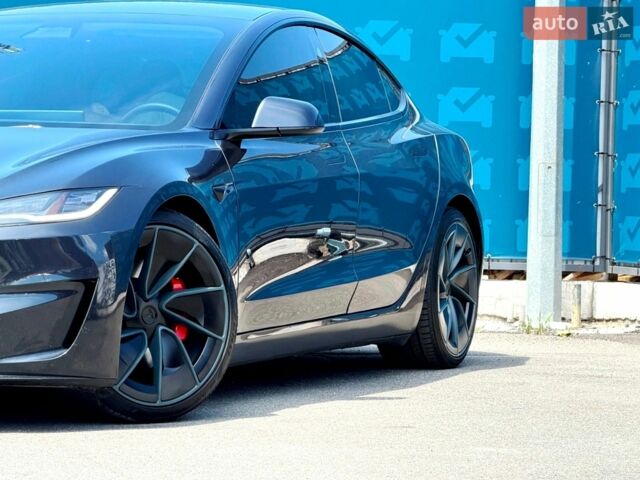 Сірий Тесла Модель 3, об'ємом двигуна 0 л та пробігом 4 тис. км за 39500 $, фото 8 на Automoto.ua