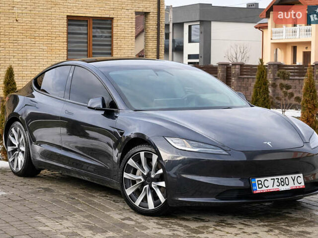 Серый Тесла Модель 3, объемом двигателя 0 л и пробегом 12 тыс. км за 29999 $, фото 1 на Automoto.ua