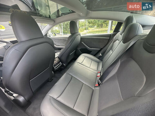 Сірий Тесла Модель 3, об'ємом двигуна 0 л та пробігом 1 тис. км за 32899 $, фото 18 на Automoto.ua