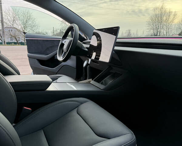 Серый Тесла Модель 3, объемом двигателя 0 л и пробегом 7 тыс. км за 32000 $, фото 36 на Automoto.ua