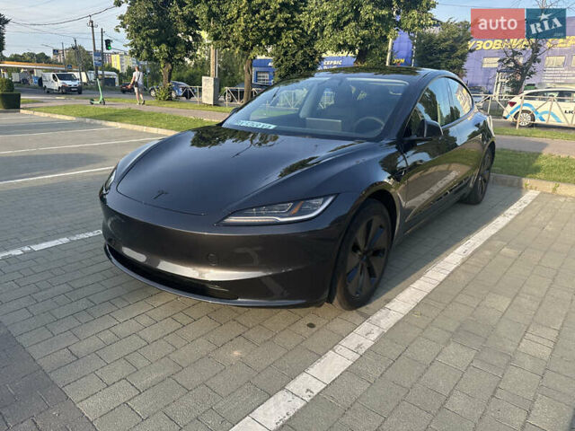 Сірий Тесла Модель 3, об'ємом двигуна 0 л та пробігом 19 тис. км за 27900 $, фото 3 на Automoto.ua