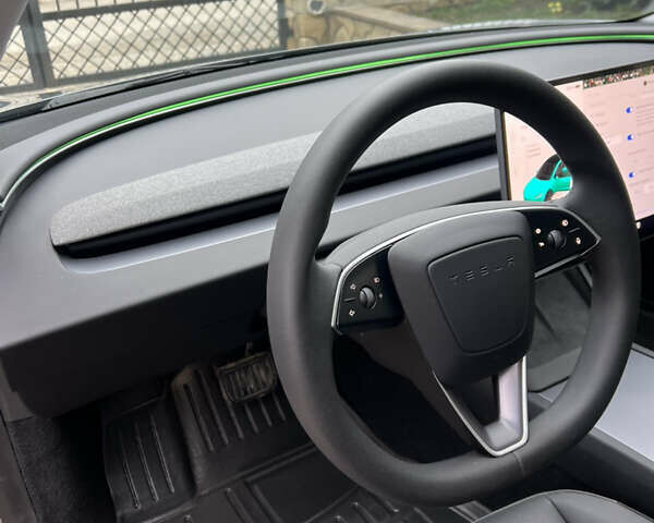 Серый Тесла Модель 3, объемом двигателя 0 л и пробегом 3 тыс. км за 27000 $, фото 16 на Automoto.ua