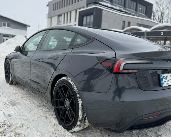 Серый Тесла Модель 3, объемом двигателя 0 л и пробегом 29 тыс. км за 34500 $, фото 11 на Automoto.ua