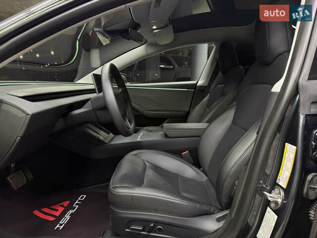 Серый Тесла Модель 3, объемом двигателя 0 л и пробегом 41 тыс. км за 25500 $, фото 20 на Automoto.ua