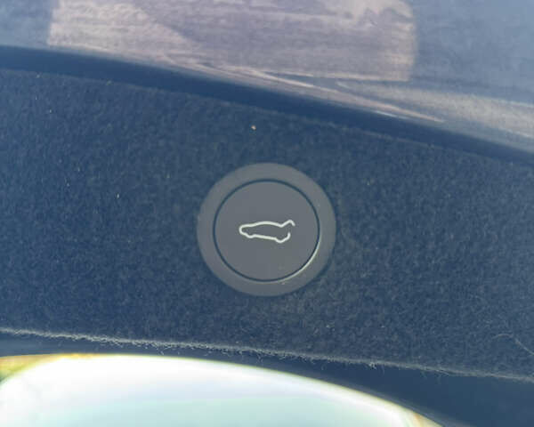 Сірий Тесла Модель 3, об'ємом двигуна 0 л та пробігом 35 тис. км за 25999 $, фото 21 на Automoto.ua