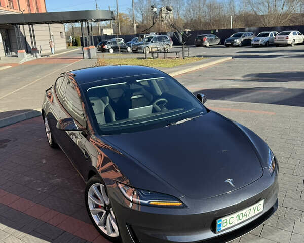 Серый Тесла Модель 3, объемом двигателя 0 л и пробегом 4 тыс. км за 38400 $, фото 10 на Automoto.ua