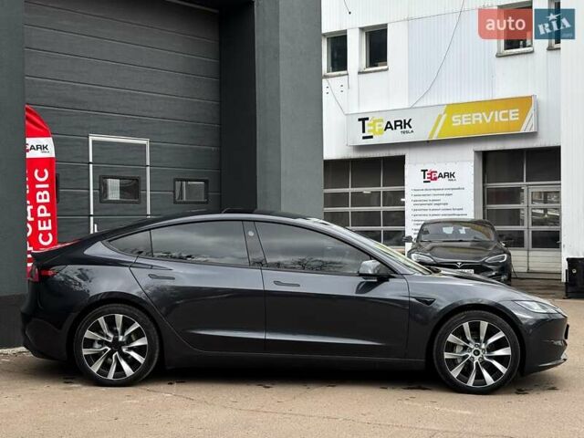 Серый Тесла Модель 3, объемом двигателя 0 л и пробегом 20 тыс. км за 32500 $, фото 5 на Automoto.ua