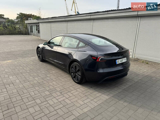 Серый Тесла Модель 3, объемом двигателя 0 л и пробегом 23 тыс. км за 29500 $, фото 7 на Automoto.ua