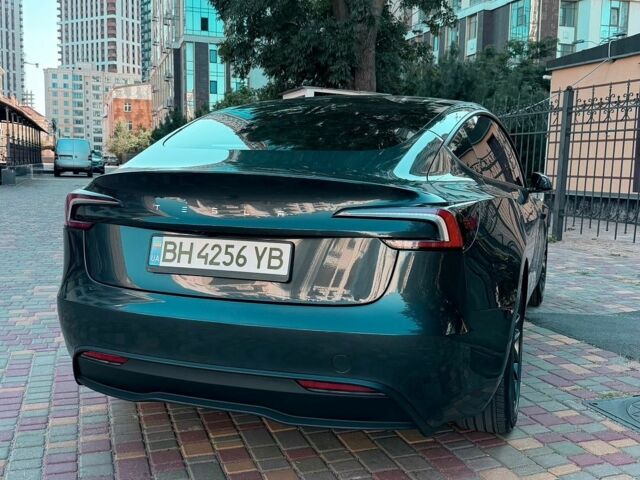 Сірий Тесла Модель 3, об'ємом двигуна 0 л та пробігом 27 тис. км за 32000 $, фото 7 на Automoto.ua