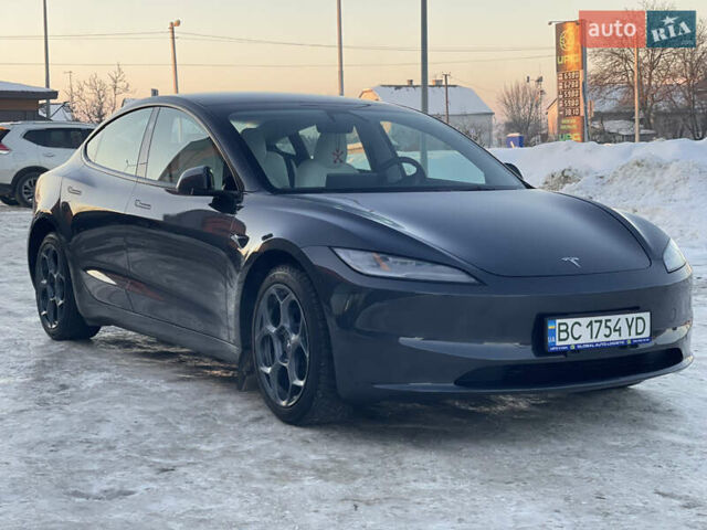 Сірий Тесла Модель 3, об'ємом двигуна 0 л та пробігом 7 тис. км за 32000 $, фото 3 на Automoto.ua