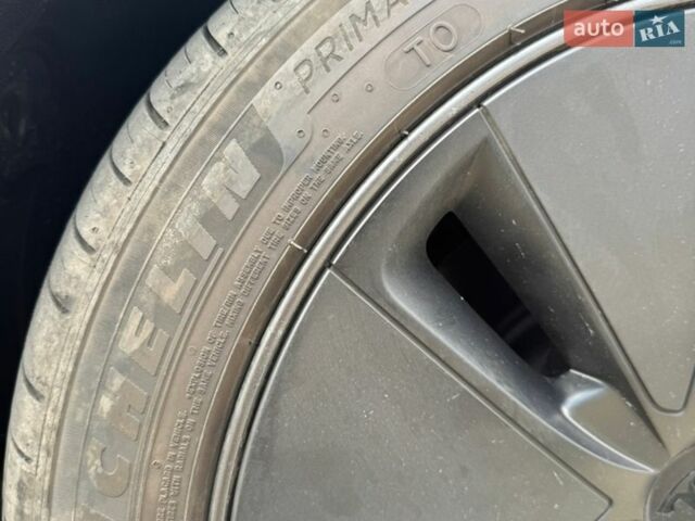 Сірий Тесла Модель 3, об'ємом двигуна 0 л та пробігом 39 тис. км за 23800 $, фото 31 на Automoto.ua