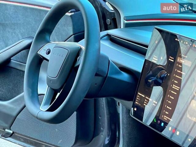 Серый Тесла Модель 3, объемом двигателя 0 л и пробегом 4 тыс. км за 39999 $, фото 76 на Automoto.ua