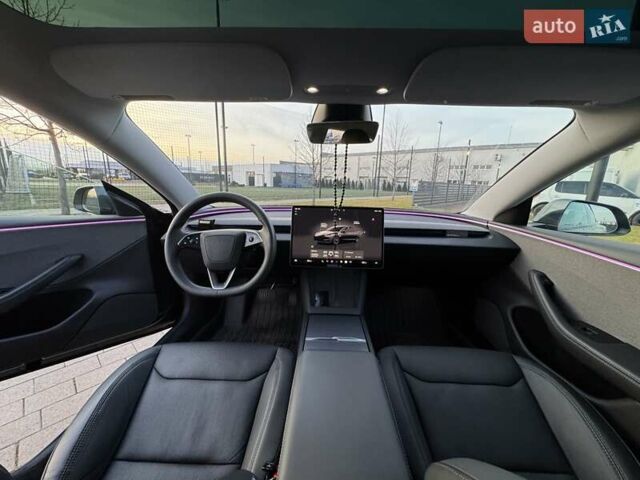 Сірий Тесла Модель 3, об'ємом двигуна 0 л та пробігом 27 тис. км за 28100 $, фото 13 на Automoto.ua