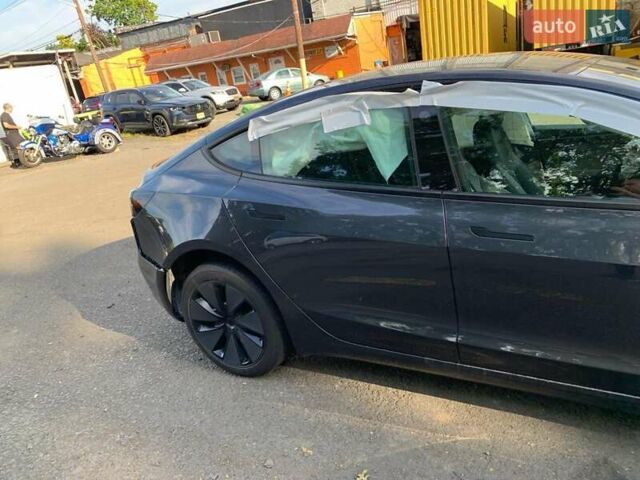 Тесла Модель 3 2024 у Києві на Automoto.ua Сірий Тесла Модель 3, об'ємом двигуна 0 л та пробігом 5 тис. км за 18900 $, фото 6 на Automoto.ua