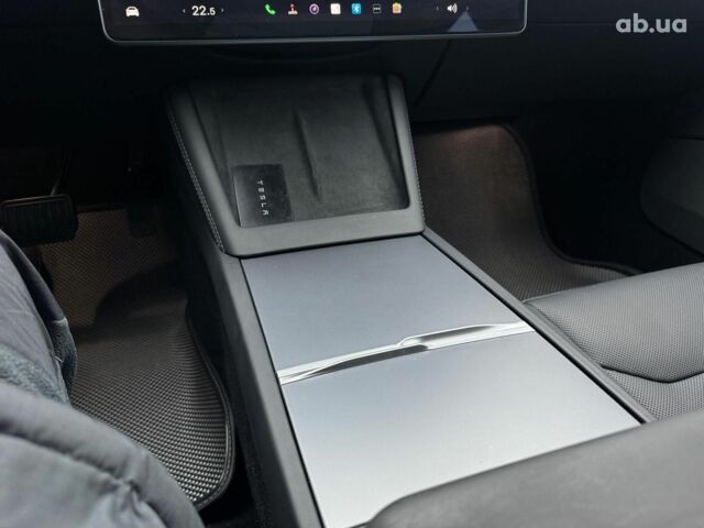 Сірий Тесла Модель 3, об'ємом двигуна 0 л та пробігом 29 тис. км за 26990 $, фото 26 на Automoto.ua