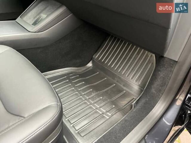 Сірий Тесла Модель 3, об'ємом двигуна 0 л та пробігом 8 тис. км за 29950 $, фото 4 на Automoto.ua