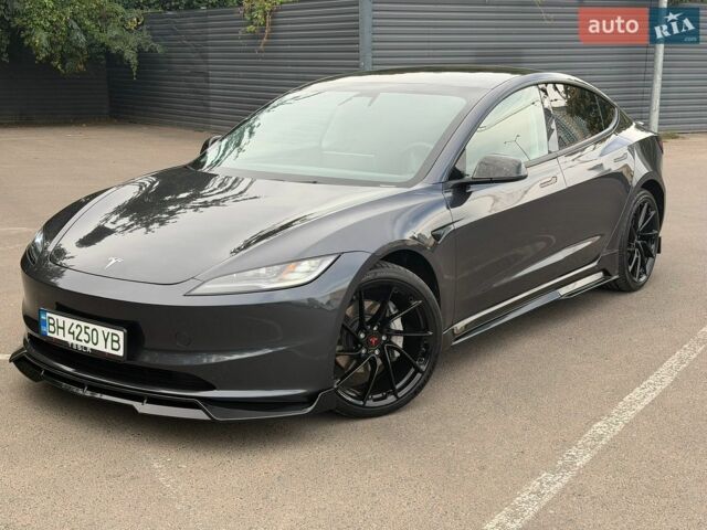 Сірий Тесла Модель 3, об'ємом двигуна 0 л та пробігом 26 тис. км за 29900 $, фото 2 на Automoto.ua