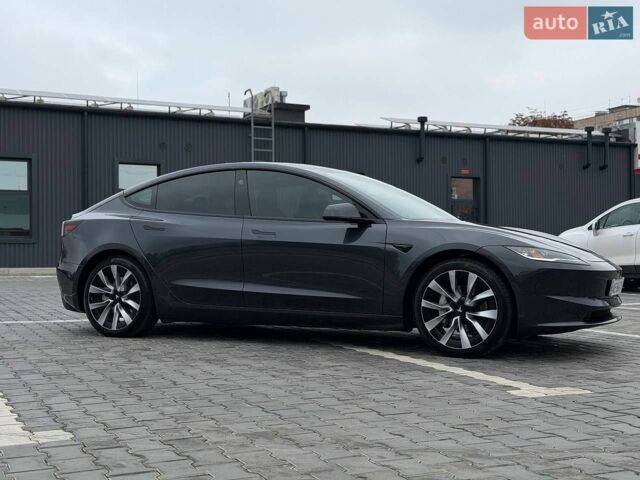Сірий Тесла Модель 3, об'ємом двигуна 0 л та пробігом 10 тис. км за 26500 $, фото 5 на Automoto.ua