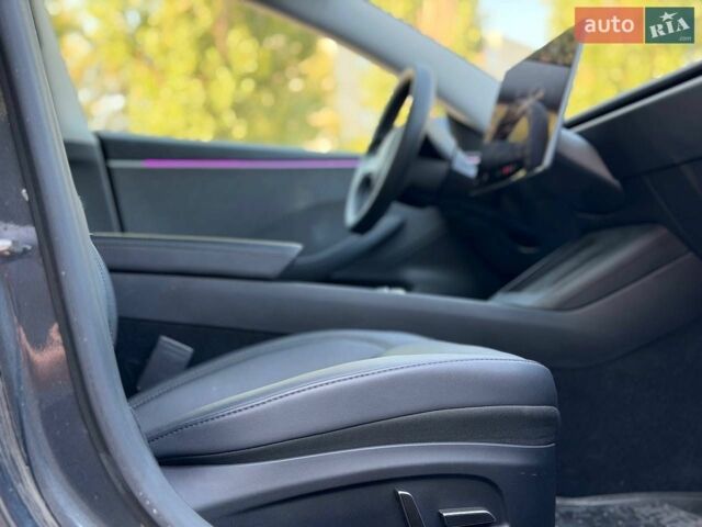 Сірий Тесла Модель 3, об'ємом двигуна 0 л та пробігом 14 тис. км за 25400 $, фото 22 на Automoto.ua