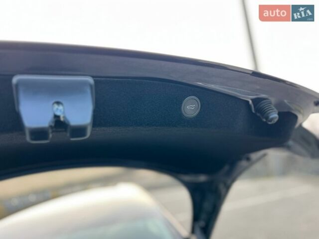 Серый Тесла Модель 3, объемом двигателя 0 л и пробегом 1 тыс. км за 25800 $, фото 38 на Automoto.ua