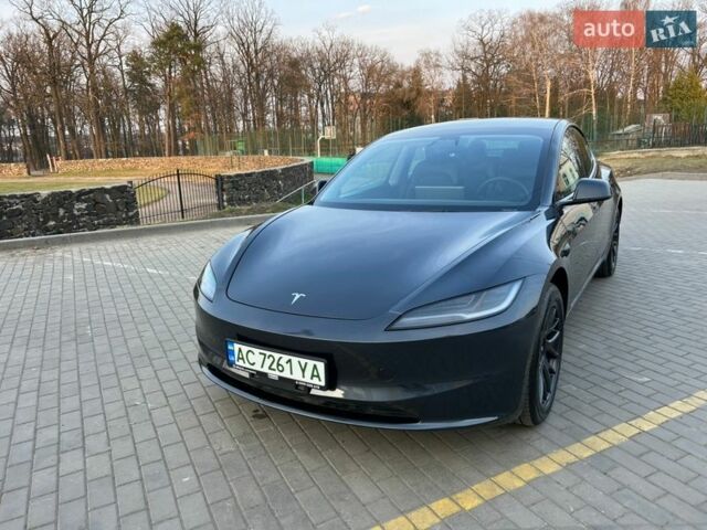 Серый Тесла Модель 3, объемом двигателя 0 л и пробегом 1 тыс. км за 25800 $, фото 1 на Automoto.ua