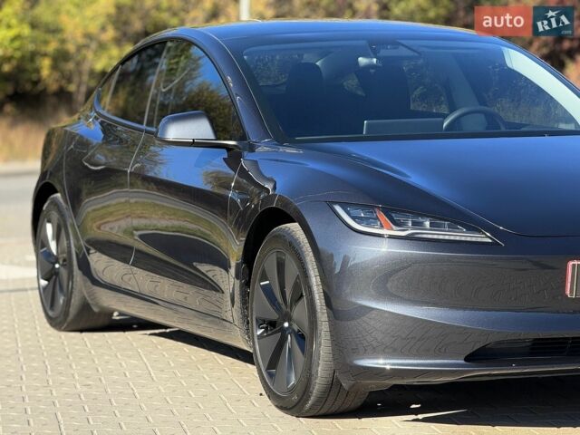 Сірий Тесла Модель 3, об'ємом двигуна 0 л та пробігом 42 тис. км за 26500 $, фото 5 на Automoto.ua