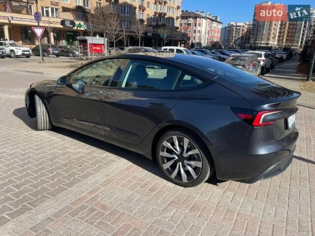 Серый Тесла Модель 3, объемом двигателя 0 л и пробегом 10 тыс. км за 26200 $, фото 7 на Automoto.ua