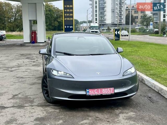 Серый Тесла Модель 3, объемом двигателя 0 л и пробегом 9 тыс. км за 26500 $, фото 10 на Automoto.ua