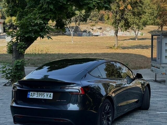 Сірий Тесла Модель 3, об'ємом двигуна 0 л та пробігом 67 тис. км за 30200 $, фото 6 на Automoto.ua
