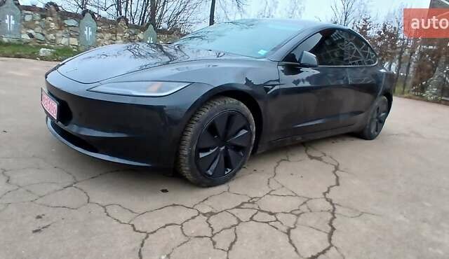 Серый Тесла Модель 3, объемом двигателя 0 л и пробегом 11 тыс. км за 26900 $, фото 7 на Automoto.ua