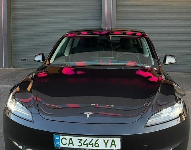 Серый Тесла Модель 3, объемом двигателя 0 л и пробегом 22 тыс. км за 26300 $, фото 1 на Automoto.ua