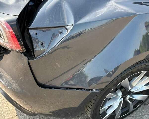 Серый Тесла Модель 3, объемом двигателя 0 л и пробегом 20 тыс. км за 22500 $, фото 10 на Automoto.ua