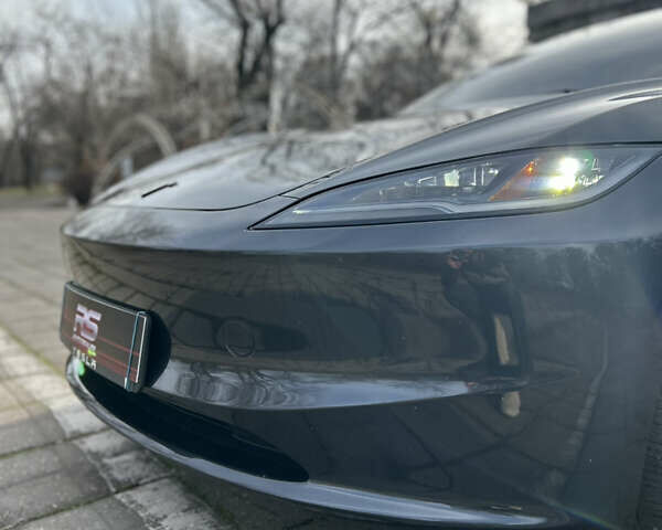 Серый Тесла Модель 3, объемом двигателя 0 л и пробегом 10 тыс. км за 27000 $, фото 14 на Automoto.ua