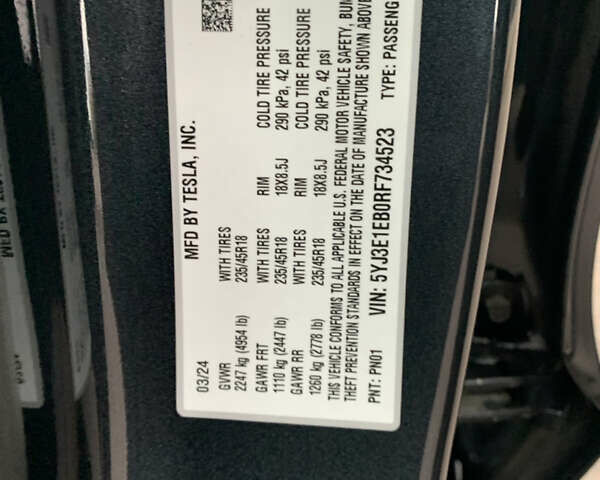 Серый Тесла Модель 3, объемом двигателя 0 л и пробегом 22 тыс. км за 32500 $, фото 45 на Automoto.ua