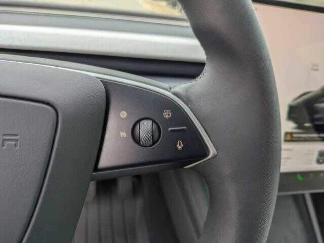 Сірий Тесла Модель 3, об'ємом двигуна 0 л та пробігом 17 тис. км за 11100 $, фото 13 на Automoto.ua