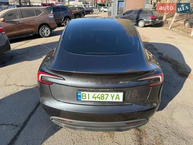 Серый Тесла Модель 3, объемом двигателя 0 л и пробегом 18 тыс. км за 26500 $, фото 9 на Automoto.ua