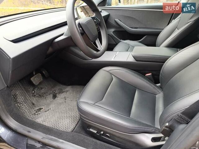 Сірий Тесла Модель 3, об'ємом двигуна 0 л та пробігом 32 тис. км за 25800 $, фото 12 на Automoto.ua