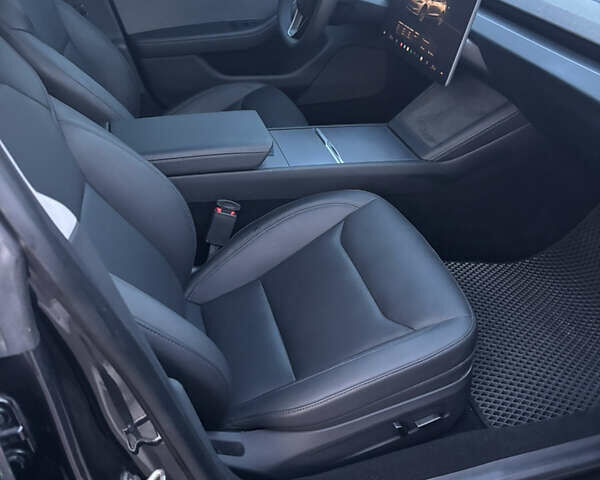 Сірий Тесла Модель 3, об'ємом двигуна 0 л та пробігом 9 тис. км за 27500 $, фото 29 на Automoto.ua