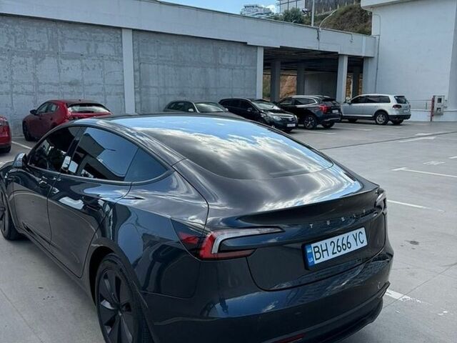 Сірий Тесла Модель 3, об'ємом двигуна 0 л та пробігом 41 тис. км за 23500 $, фото 3 на Automoto.ua