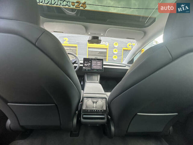 Тесла Модель 3 2024 у Харкові на Automoto.ua Сірий Тесла Модель 3, об'ємом двигуна 0 л та пробігом 1 тис. км за 36800 $, фото 17 на Automoto.ua