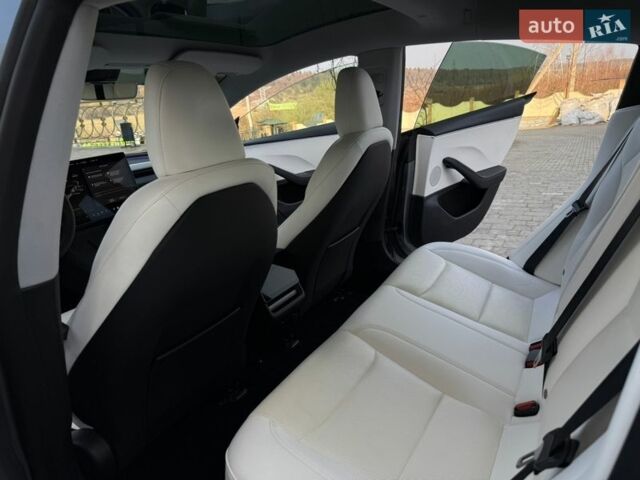 Сірий Тесла Модель 3, об'ємом двигуна 0 л та пробігом 8 тис. км за 25990 $, фото 56 на Automoto.ua