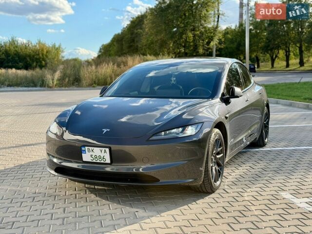 Сірий Тесла Модель 3, об'ємом двигуна 0 л та пробігом 48 тис. км за 26800 $, фото 3 на Automoto.ua