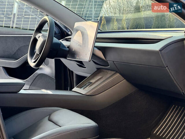 Сірий Тесла Модель 3, об'ємом двигуна 0 л та пробігом 10 тис. км за 31999 $, фото 15 на Automoto.ua
