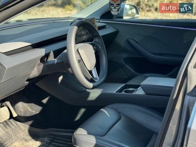 Серый Тесла Модель 3, объемом двигателя 0 л и пробегом 6 тыс. км за 26900 $, фото 9 на Automoto.ua
